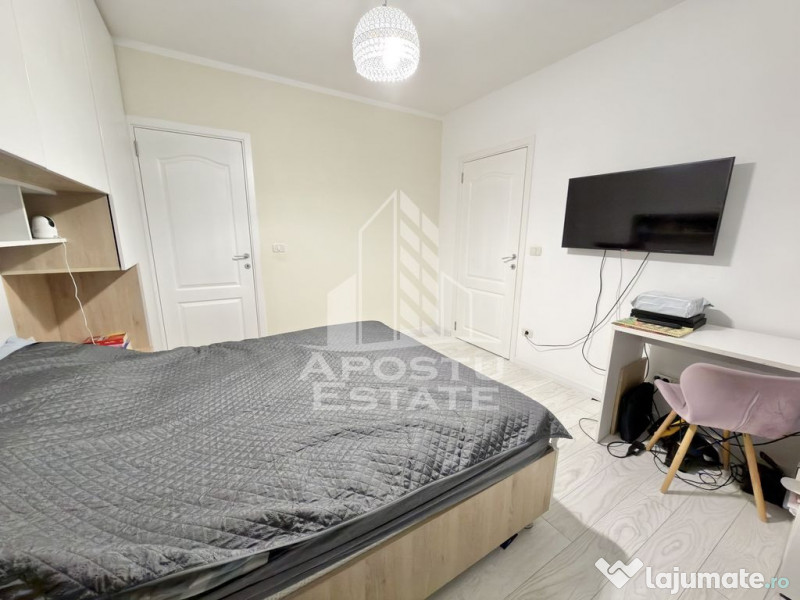 Apartament cu 3 camere mobilat si utilat la etaj intermed...