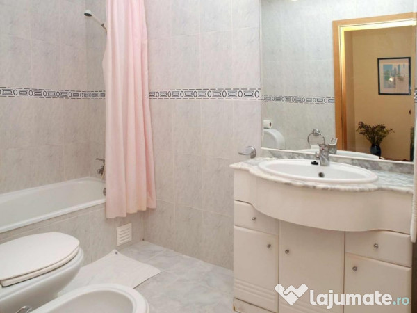 Garsoniera de inchiriat zona Dorobantilor 