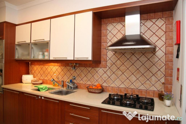 Garsoniera de inchiriat zona Dorobantilor 