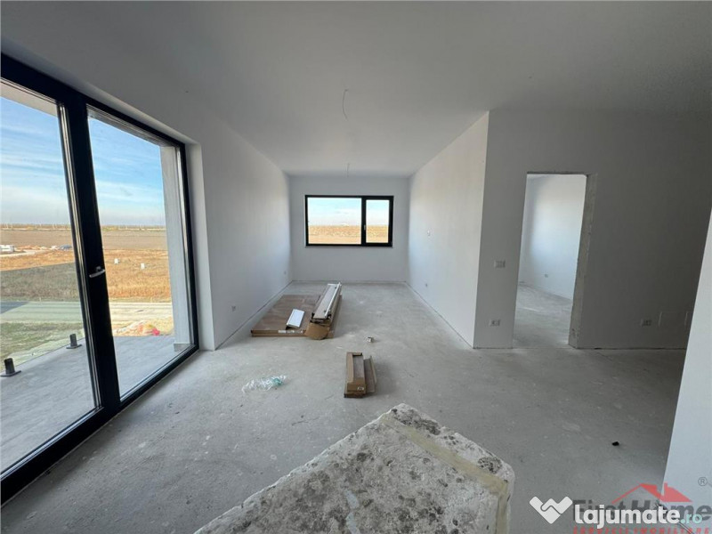 Apartament 2 camere tip studio 55mp utili de in Ozone City