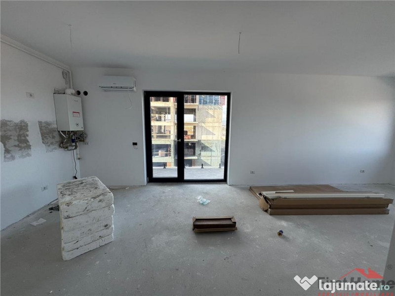Apartament 2 camere tip studio 55mp utili de in Ozone City