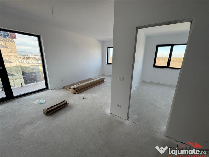 Apartament 2 camere tip studio 55mp utili de in Ozone City