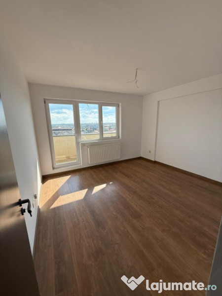 Apartament 5 camere,Tip Penthouse bragadiru Sos Alexandriei 