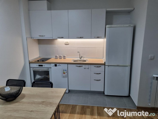 Garsoniera in zona Tineretului de inchiriat 