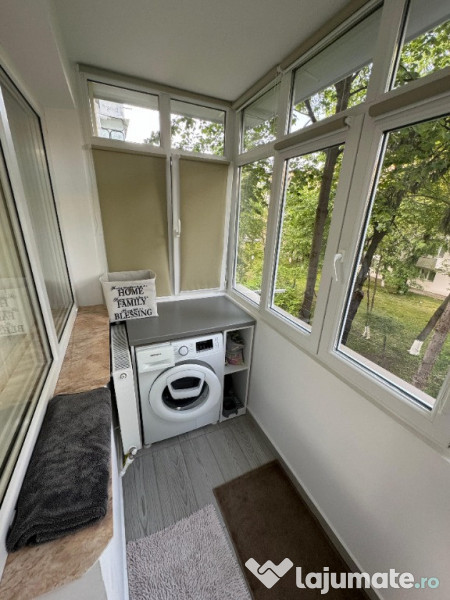 Vand apartament cu 2 camere