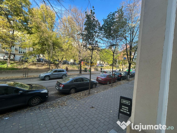 Apartament 3 camere open-space, Ultracentral