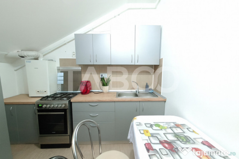 Garsoniera decomandata de vanzare balcon parcare Alma Turnis