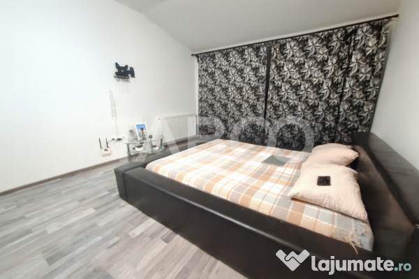 Garsoniera decomandata de vanzare balcon parcare Alma Turnis