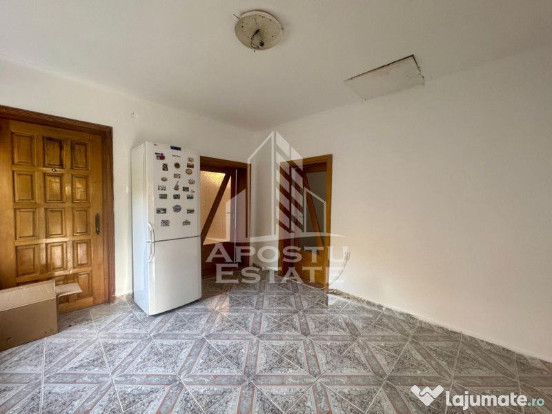 Casa individuala plus enexa in Plopi