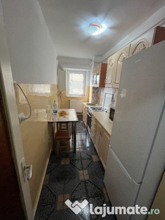 Apartament 1 camera Calea Calarasilor etaj 2/8 