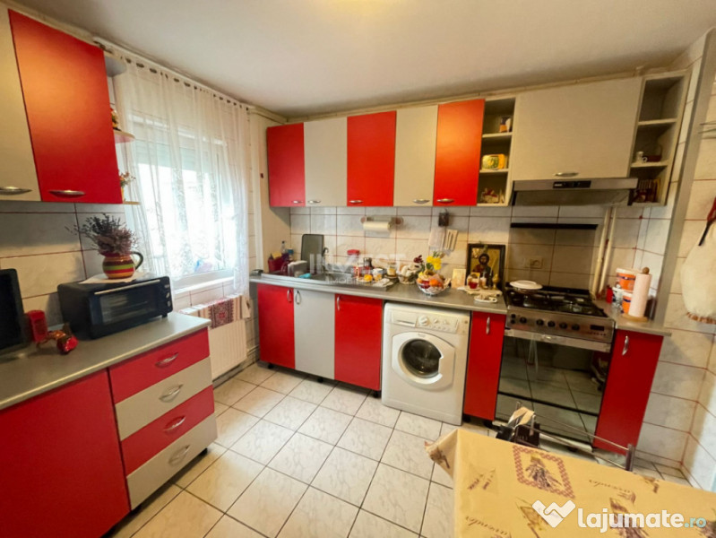 Apartament 2 camere- Etaj intermediar-Zona Tatarasi-Oancea 