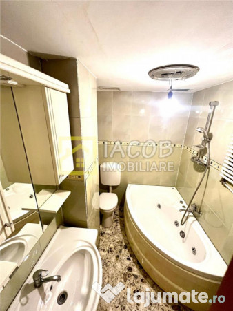 Apartament 3 camere decomandate, etaj 1, str. Narciselor 15,