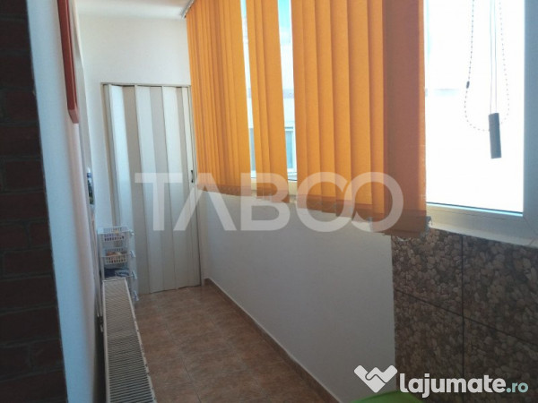 Apartament 72 mp 3 camere 2 bai etaj 3 balcon zona buna Cisn
