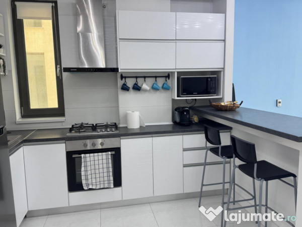 Apartament modern Mamaia Sat – 2 camere mobilate, utilate,