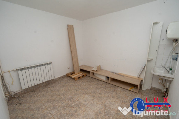 ID 6104 Spatiu comercial de vanzare *Piata Noua 