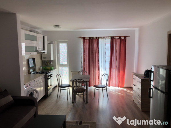 Ap nou 2 cam curat zona vest magnolia et 2 parcare lift 