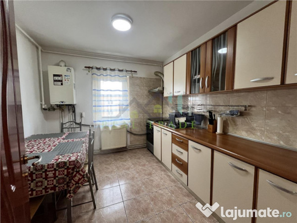 Apartament 2 camere decomandat Centrul Civic- AFI 