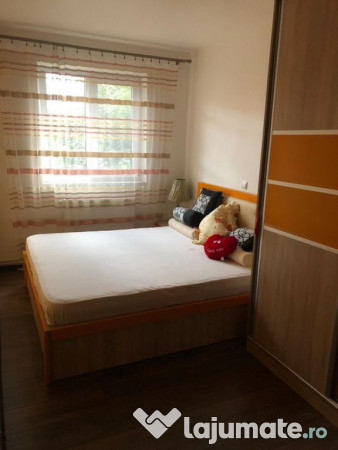 Decomandat, etaj1, Astra, Brasov 