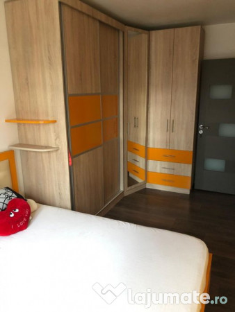 Decomandat, etaj1, Astra, Brasov 