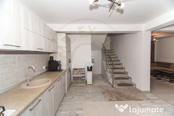 Casa 4 camere langa padure - mobilata si utilata complet -