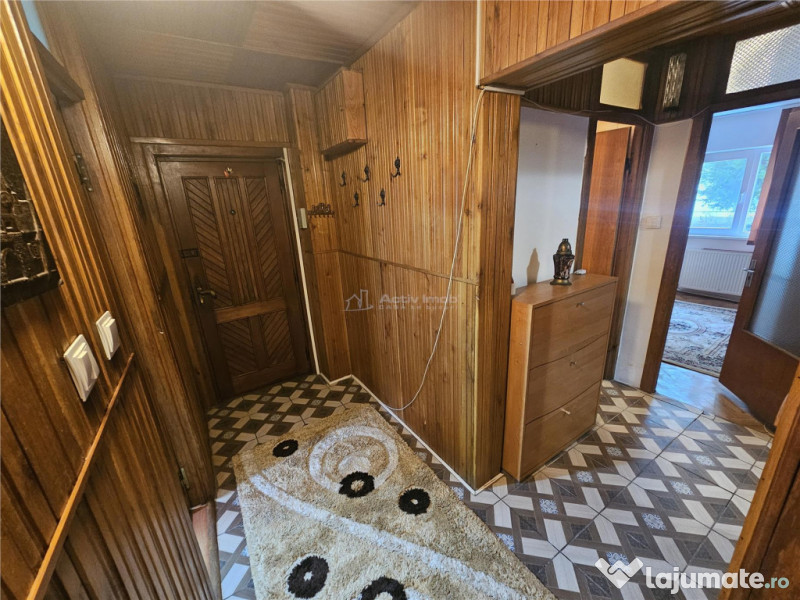 Resita, 3 Cam. Dec., Mobila Utilat, Parter Inalt, Micro 4