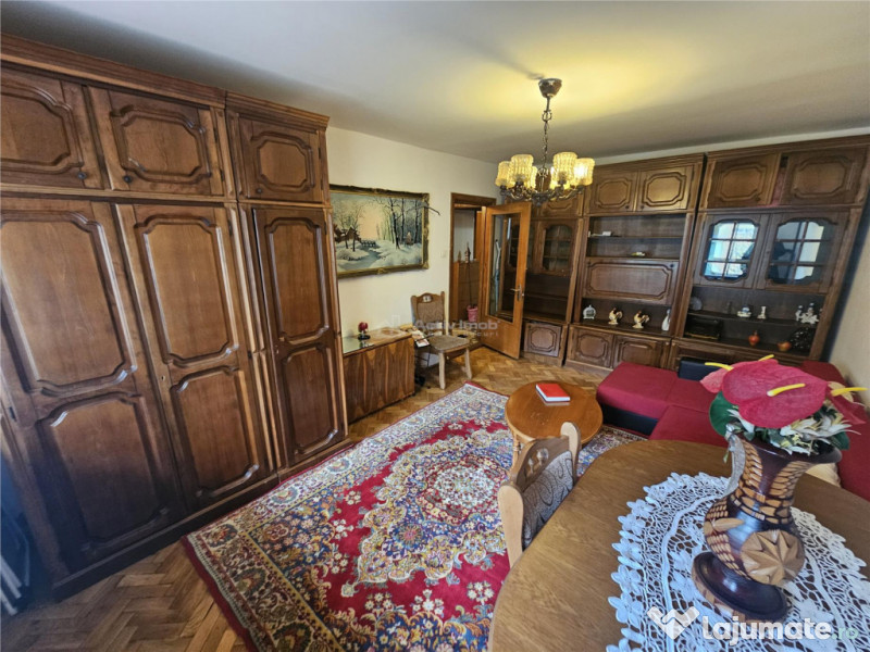 Resita, 3 Cam. Dec., Mobila Utilat, Parter Inalt, Micro 4