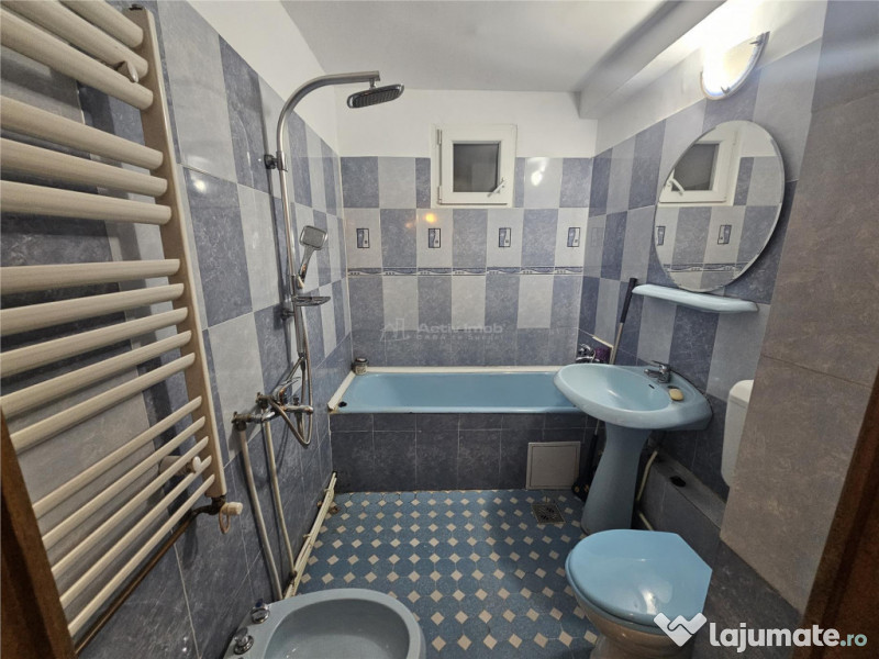 Resita, 3 Cam. Dec., Mobila Utilat, Parter Inalt, Micro 4