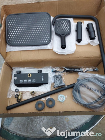 Set duș termostatic complet negru, design modern pătrat, Piano Key 