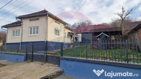 Casa de vanzare in Chelinta, jud. Maramures – teren gen...