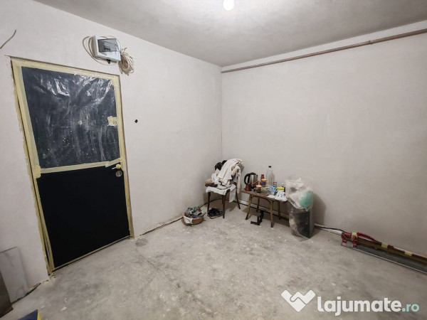 GARSONIERA APARATORII PATRIEI, RENOVATA, TOATE UTILITATIL... 