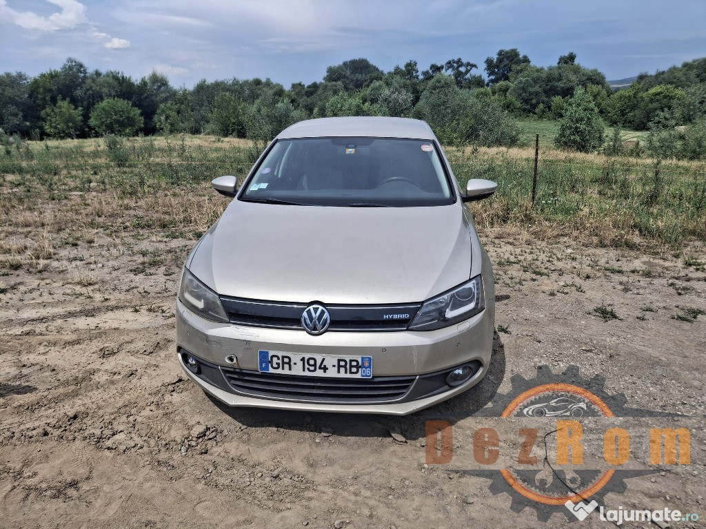 Dezmembrez VW Jetta MK6 1.4 TSI Hybrid CRJA 150 cai Cutie DSG 7 PMY 