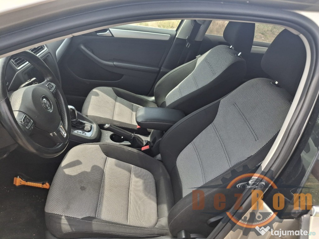 Dezmembrez VW Jetta MK6 1.4 TSI Hybrid CRJA 150 cai Cutie DSG 7 PMY 