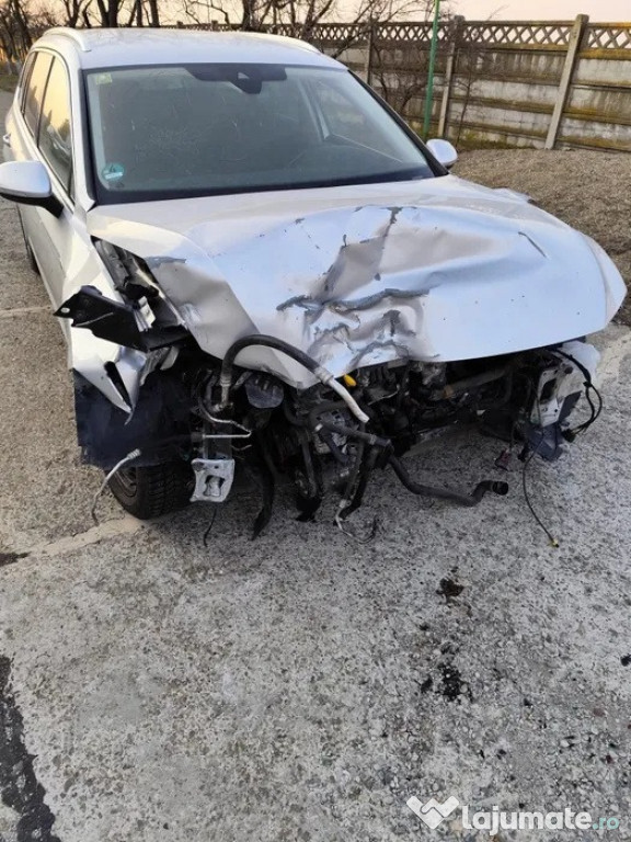 Dezmembrez Vw Passat B8 Variant 2.0 Tdi 4Motion DFEA 150 Cai cu Adblue 