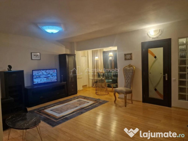 2 Camere, Ultracentral, Piata Dorobanti