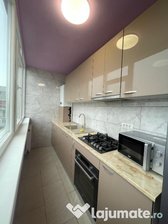 Garsoniera de vanzare\mobilata si utilata complet 