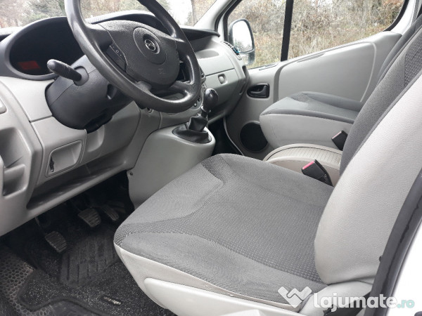 Opel Vivaro 2014 Lunga A/C