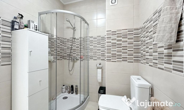 Parc si Facilitati in Zona