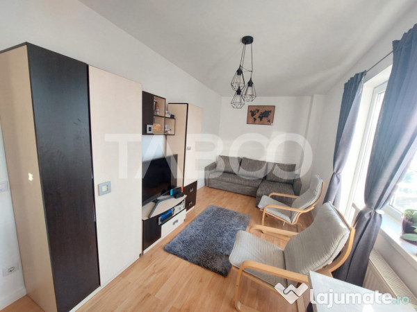 Apartament de inchiriat decomandat 2 camere balcon parcare T 