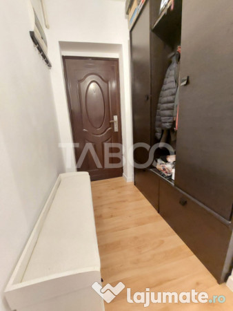 Apartament de inchiriat decomandat 2 camere balcon parcare T 