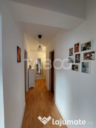 Apartament de inchiriat decomandat 2 camere balcon parcare T 