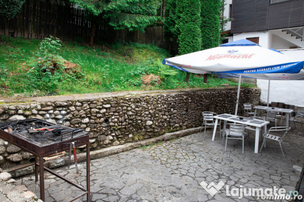 Vila / Pensiune 12 Camere - Afacere la Cheie- Predeal Cla