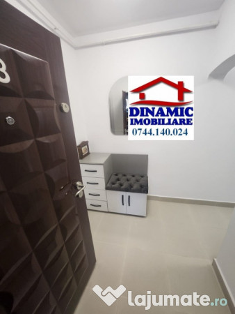 Apartament 2 camere, zona centrala, 430 Euro/lunar