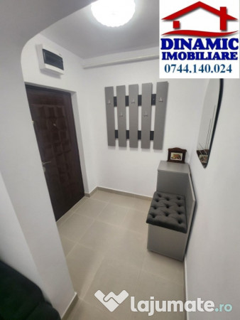 Apartament 2 camere, zona centrala, 430 Euro/lunar