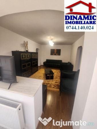 Apartament 2 camere, zona centrala, 430 Euro/lunar