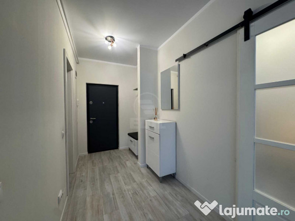 Apartament de 2 camere, semidecomandat, zona Avram Iancu