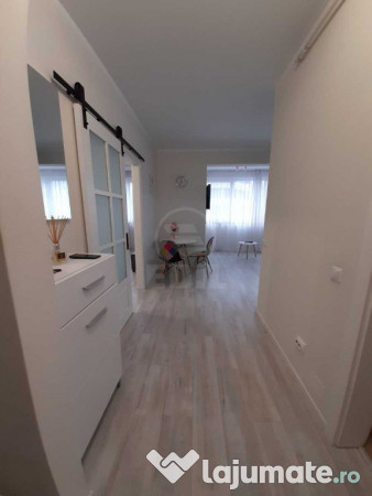 Apartament de 2 camere, semidecomandat, zona Avram Iancu