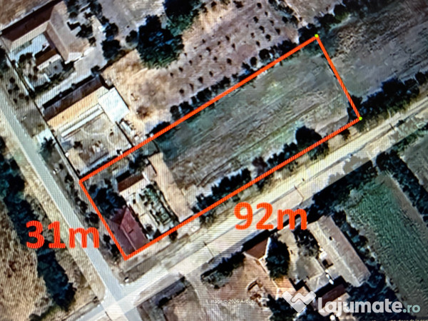 Casa în Firiteaz, 24 km de Arad, 2878 mp 