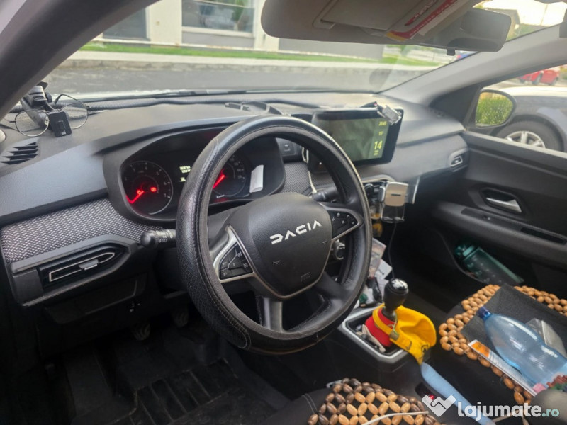 Dacia Logan Prestige livrata in Noiembrie 2023 primul proprietar 