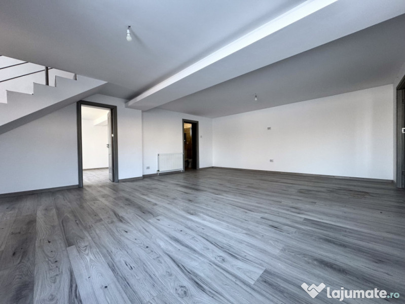 Vilă spațioasă, ideală pentru două familii, preț excel