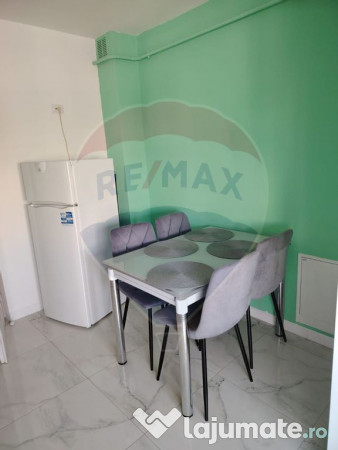 Apartament cu 2 camere de închiriat în zona Central 